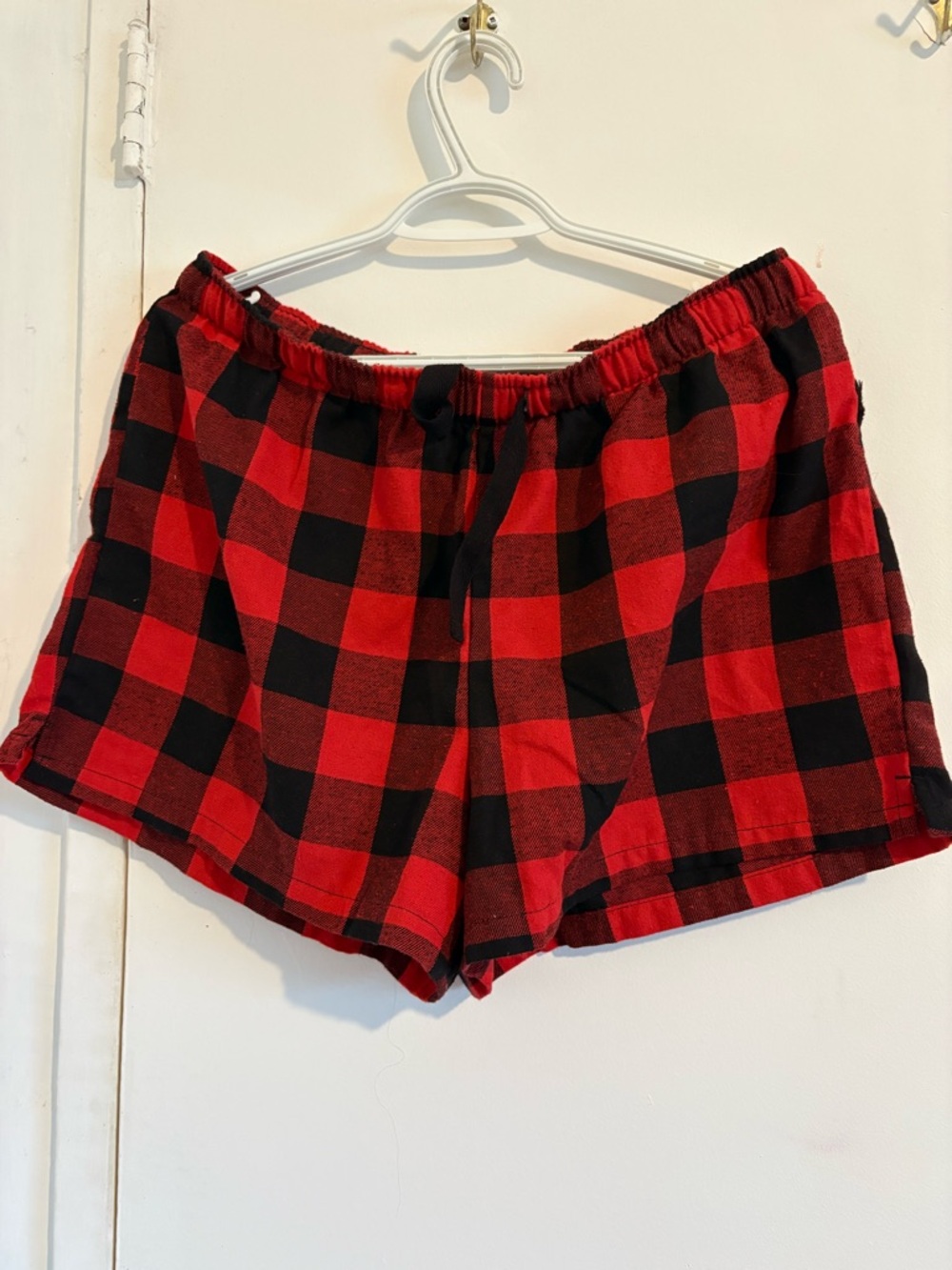 Arie by Arielle Red & Black Buffalo Plaid Lounge Shorts
